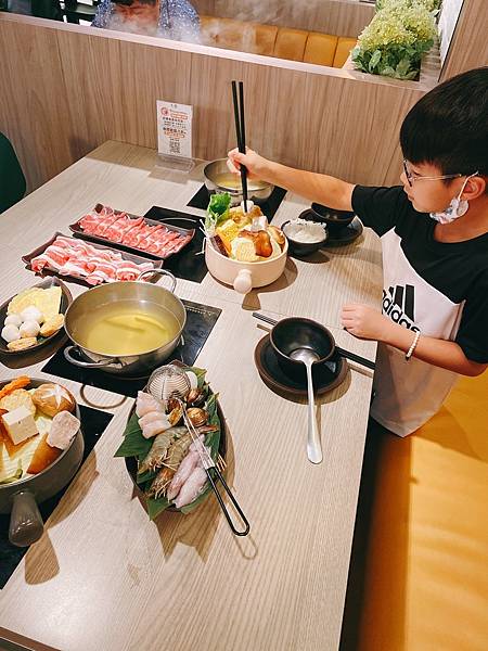 <<永久歇業>>汆鍋 上選鍋物 ｜大葉高島屋｜天母美食｜聚餐