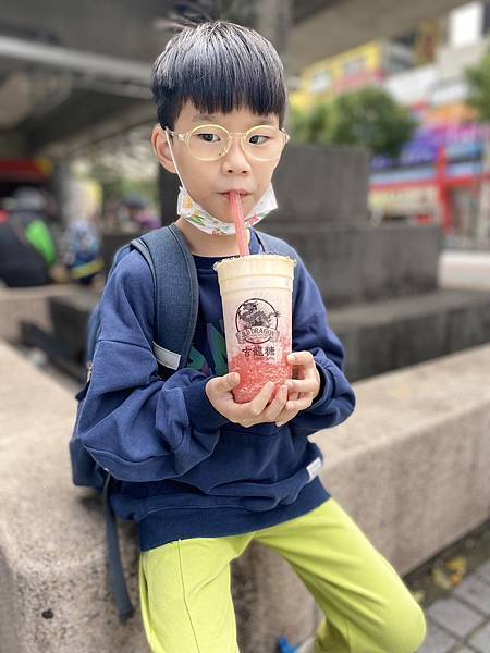 <<永久歇業>>北投石牌必喝的手搖飲<<吉龍糖>>｜吉龍糖 