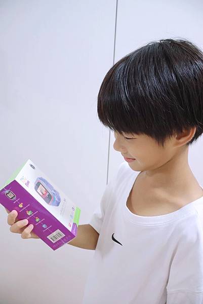 帥弟一直很想要兒童智慧型手錶特別選了myFirst Fone