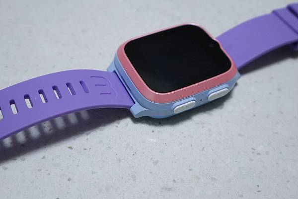 帥弟一直很想要兒童智慧型手錶特別選了myFirst Fone