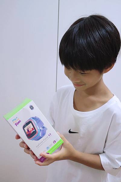 帥弟一直很想要兒童智慧型手錶特別選了myFirst Fone