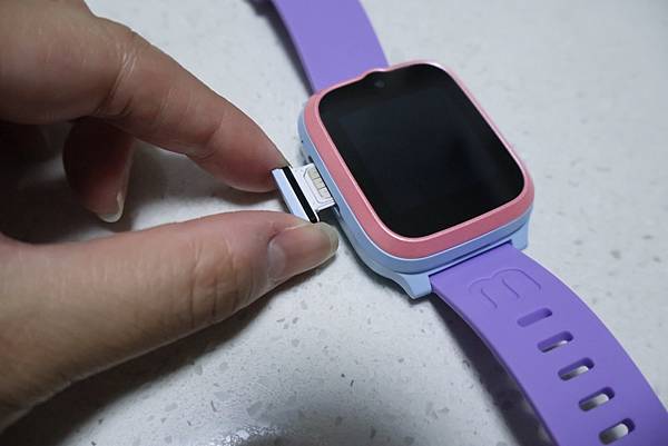 帥弟一直很想要兒童智慧型手錶特別選了myFirst Fone