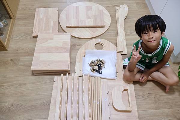 Man&Kids寵小孩兒童生活家居｜旋轉書櫃｜兒童書櫃｜育兒