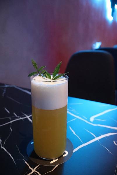 東區巷弄裡新開了一間餐酒館Still Taipei｜台北餐酒