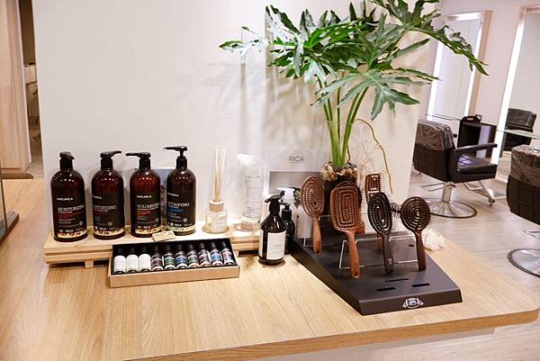 東區精品沙龍 temp.hair salon |東區染髮推薦 東區精品沙龍 temp.hair salon |東區染髮推薦