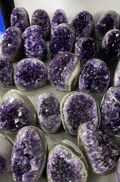 升官加薪的開運好物<<恬芯晶品>>｜開運紫晶｜紫晶洞推薦｜開