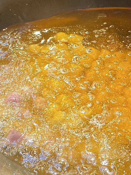 新莊美食｜原來黑丸也有地瓜球!?<<黑丸地瓜球>>買黑丸地瓜